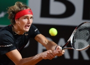 开云下载-意大利网球队鏖战日本网球队，兹维列夫高光表现的简单介绍