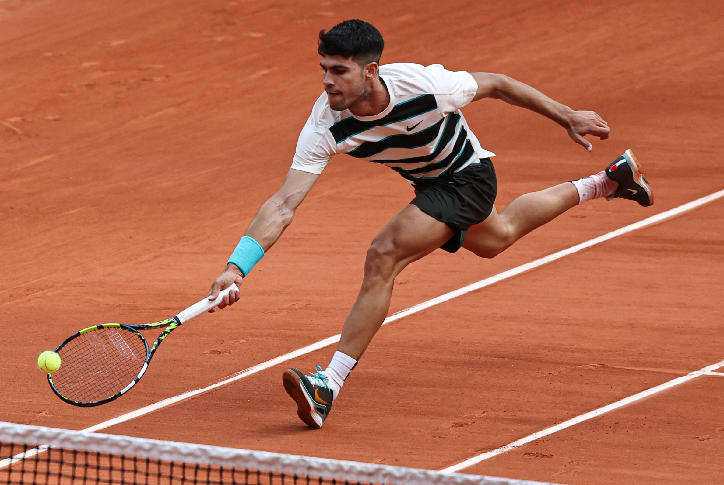 包含美国网球队完胜法国网球队,阿尔卡拉斯绝境逆转的词条 包含美国网球队完胜法国网球队,阿尔卡拉斯绝境逆转的词条