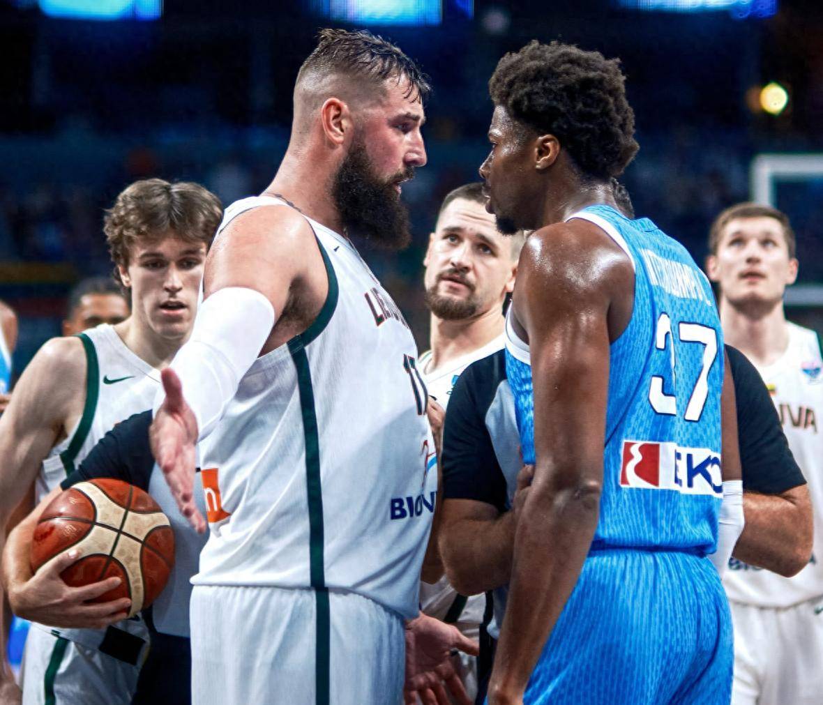 灰熊碾压立陶宛男篮,瓦兰丘纳斯高光表现的简单介绍 灰熊碾压立陶宛男篮,瓦兰丘纳斯高光表现的简单介绍