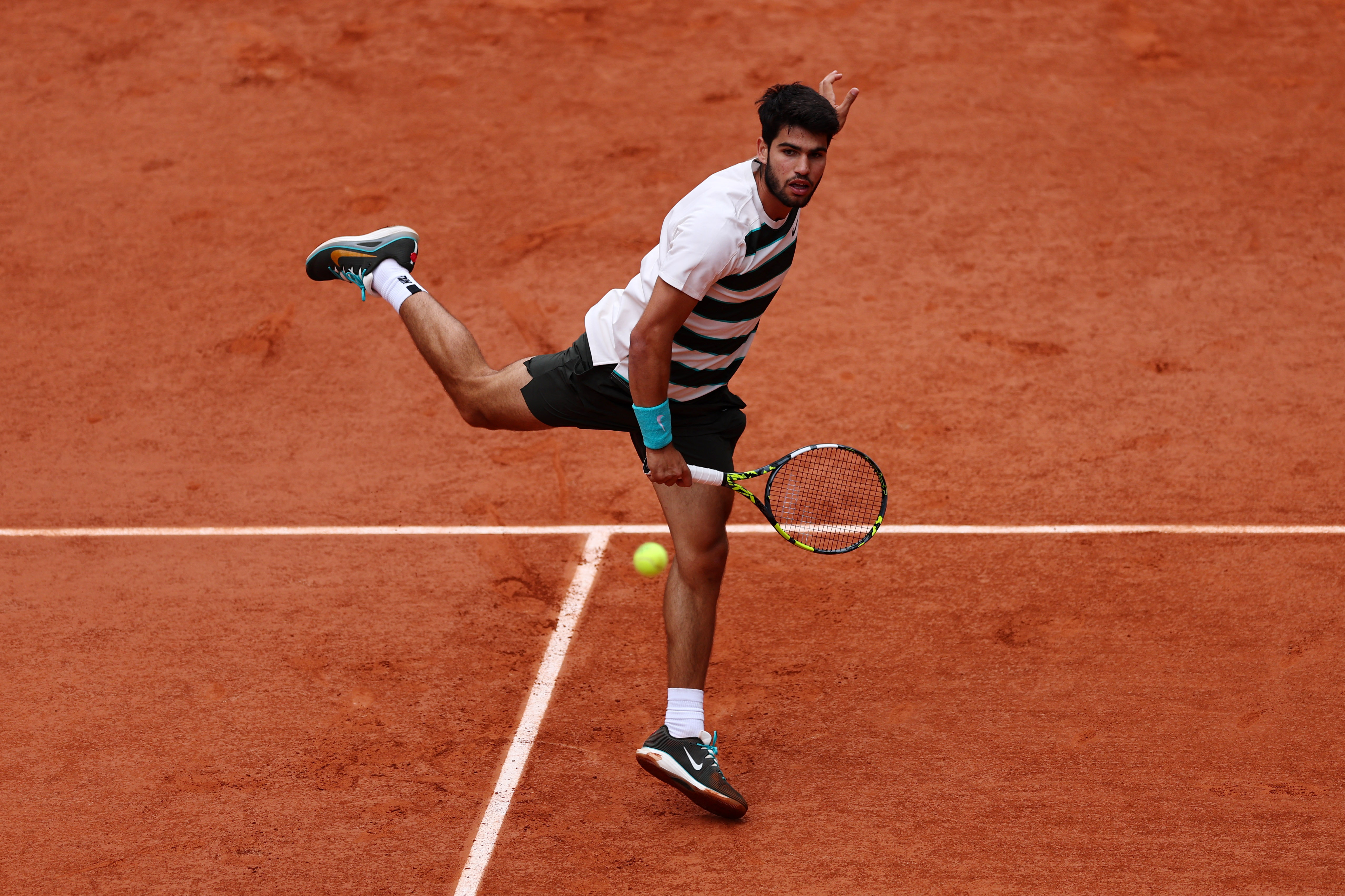 关于美国网球队横扫西班牙网球队,阿尔卡拉斯绝境逆转的信息 关于美国网球队横扫西班牙网球队,阿尔卡拉斯绝境逆转的信息