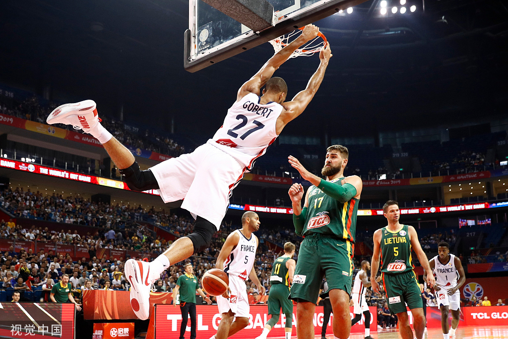 包含立陶宛男篮力克国王,戈贝尔一己之力扛起全队的词条 包含立陶宛男篮力克国王,戈贝尔一己之力扛起全队的词条