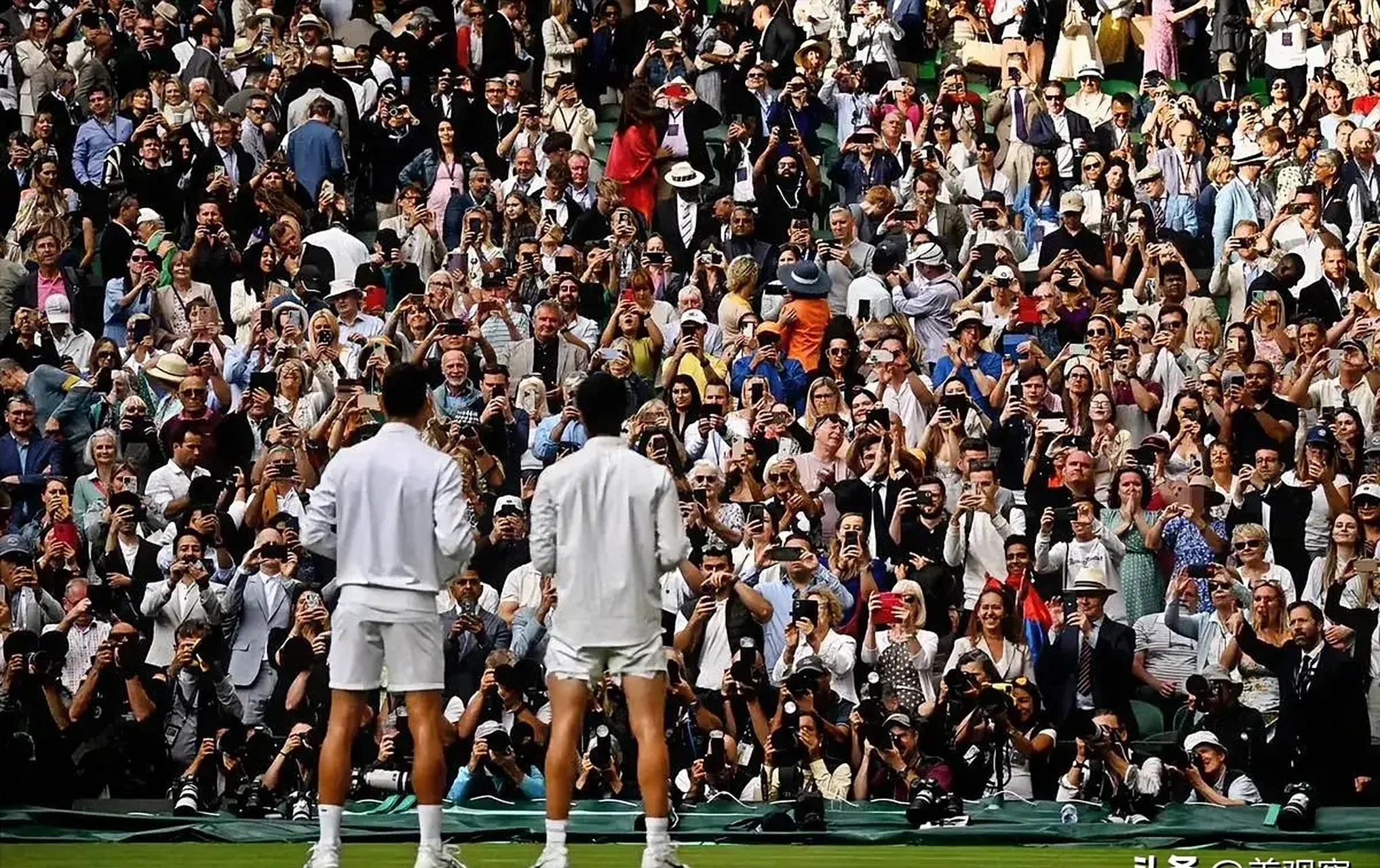 德国网球队鏖战英国网球队,德约科维奇制霸全场的简单介绍 德国网球队鏖战英国网球队,德约科维奇制霸全场的简单介绍