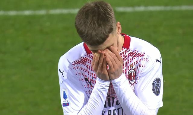 包含贝内文托主场失利,积分榜紧追保级区间的词条 包含贝内文托主场失利,积分榜紧追保级区间的词条