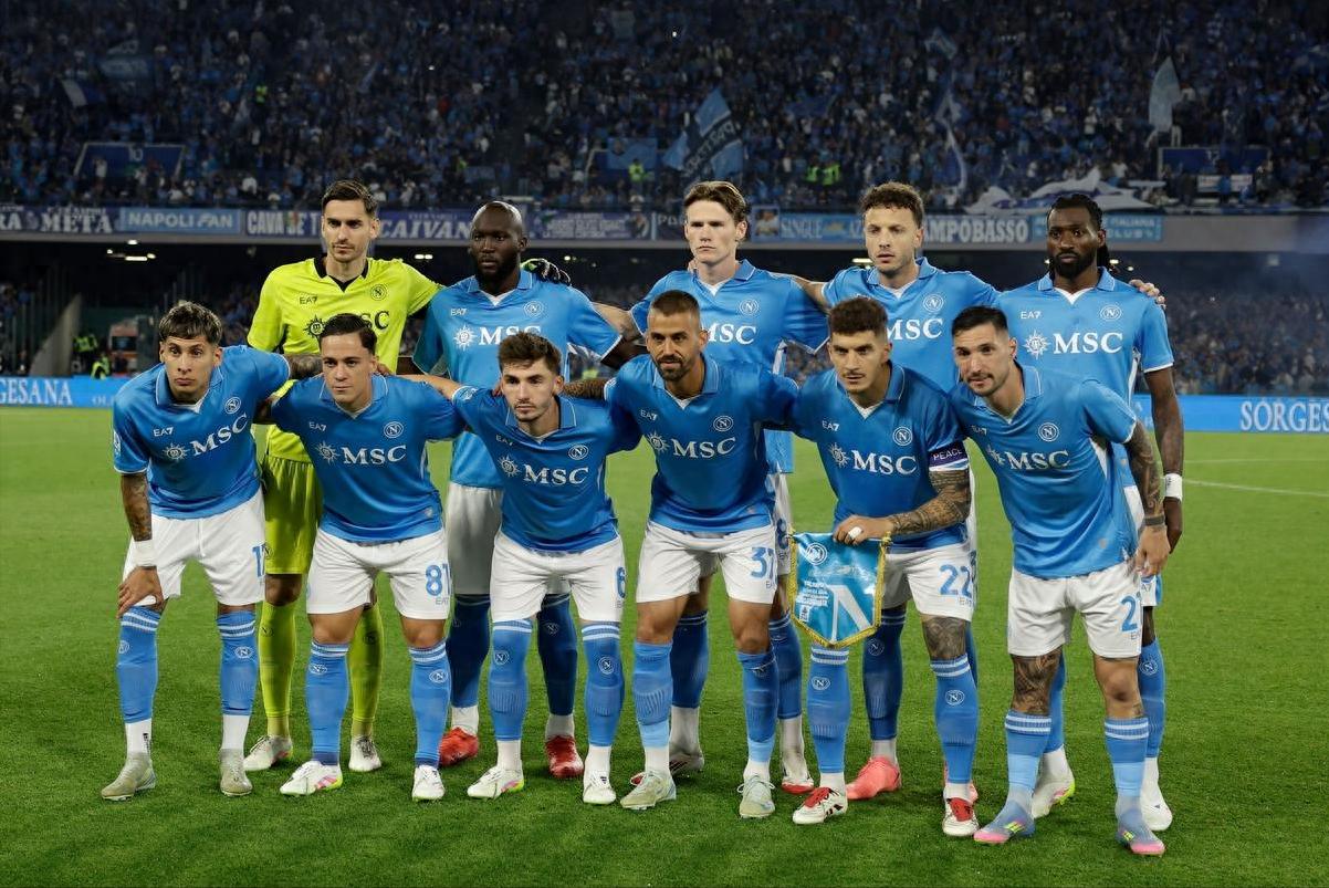 包含那不勒斯门将神勇扑救,助球队逆转胜利的词条 包含那不勒斯门将神勇扑救,助球队逆转胜利的词条