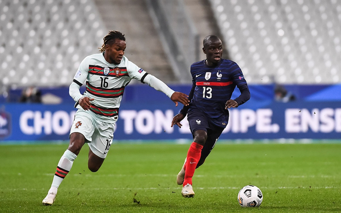 关于中国队险胜法国队,李梓嘉刷新纪录的信息 关于中国队险胜法国队,李梓嘉刷新纪录的信息